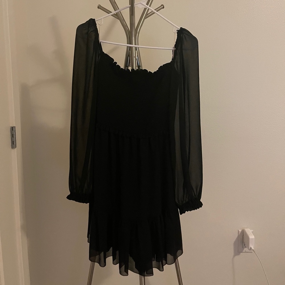 Aritizia dress